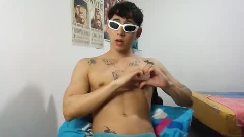 Snapshot of dillom420 chatting on January 29, 4:58 am dillom420 online show from January 29, 4:58 am