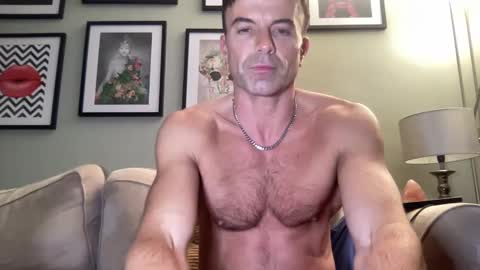 Dillon online show from December 30, 8:47 pm