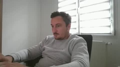 dim623 online show from September 26, 1:37 pm