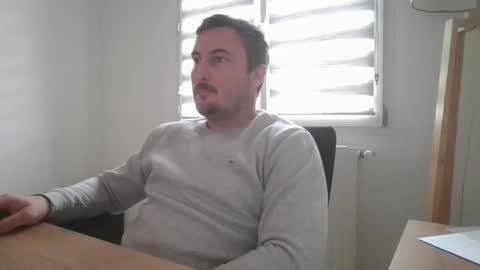 dim623 online show from September 29, 12:43 pm