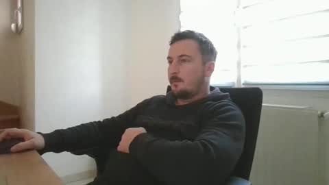 dim623 online show from October 24, 12:01 pm