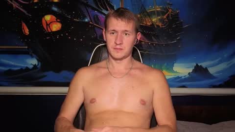 Snapshot of dimastyzzz chatting on October 29, 10:00 pm Dimetriusen online show from October 29, 10:00 pm