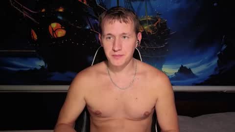 Snapshot of dimastyzzz chatting on October 31, 5:58 pm Dimetriusen online show from October 31, 5:58 pm