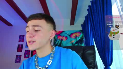 Julian Independent Model online show from December 5, 10:23 pm