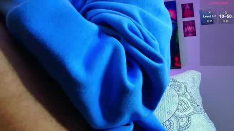 Julian Independent Model online show from April 17, 12:57 am