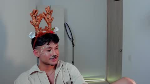 Fabian online show from December 19, 2:34 am