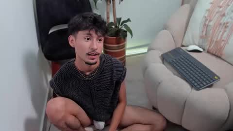 Fabian online show from February 22, 1:44 am