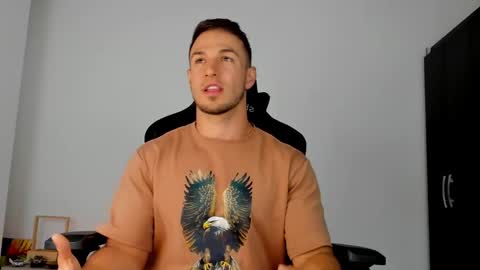 Snapshot of dimitricaruso chatting on March 4, 10:38 pm dimitricaruso online show from March 4, 10:38 pm