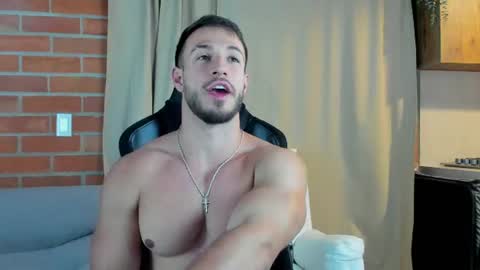 Snapshot of dimitricaruso chatting on June 23, 2:09 am dimitricaruso online show from June 23, 2:09 am
