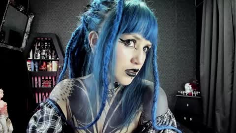 dimmuanddarkness online show from December 14, 11:45 pm