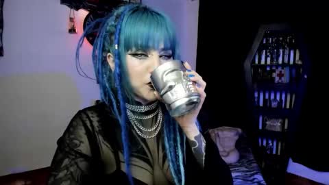 dimmuanddarkness online show from January 15, 9:25 am