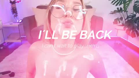   online show from December 22, 3:33 pm