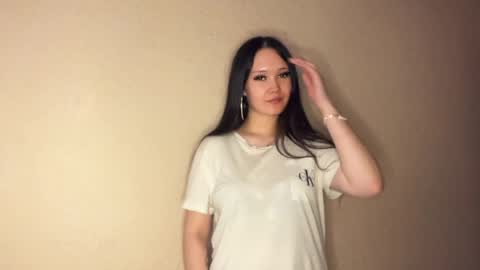 Dina online show from May 24, 4:34 pm