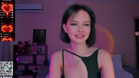 Snapshot of dindin_ chatting on November 8, 7:30 am Jessie online show from November 8, 7:30 am