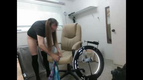 Dinkdork just having a good time online show from April 21, 1:29 am