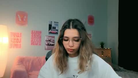 Sara Connor online show from February 13, 2:02 pm