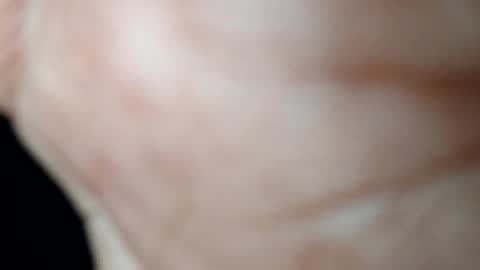 Snapshot of dino_7711 chatting on December 4, 7:00 pm dyno online show from December 4, 7:00 pm