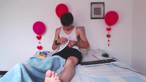 Snapshot of dio_star chatting on February 15, 10:06 pm Dio online show from February 15, 10:06 pm