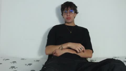 Snapshot of dio_star chatting on March 30, 11:55 am Dio online show from March 30, 11:55 am