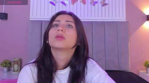 Snapshot of diosa_cristal chatting on December 24, 3:16 am Cristal online show from December 24, 3:16 am
