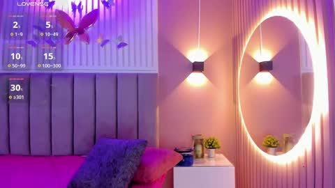 Snapshot of diosa_cristal chatting on February 20, 9:44 am Cristal online show from February 20, 9:44 am