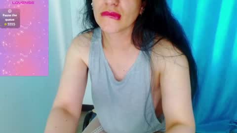 Snapshot of diosa_gil chatting on April 7, 12:16 pm diosa_gil online show from April 7, 12:16 pm
