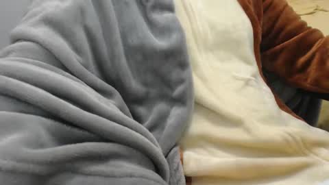 Z online show from February 9, 7:45 am