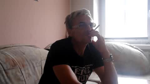 Adam Carla online show from June 5, 9:26 am