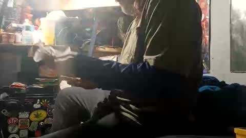 dirtmcgirt82 online show from December 7, 11:07 am