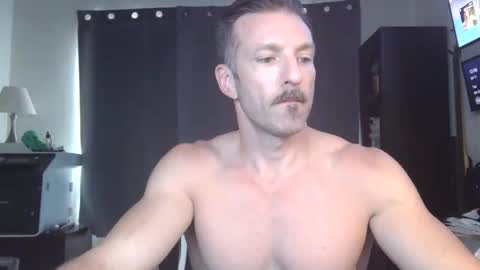 dirty_birdy_ online show from April 21, 7:06 pm