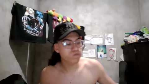Snapshot of dirty_model chatting on May 25, 11:05 am dirty model online show from May 25, 11:05 am