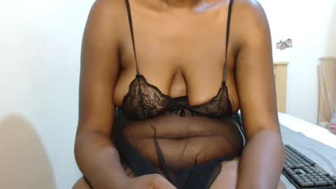 sisi and grovin online show from October 27, 10:58 pm