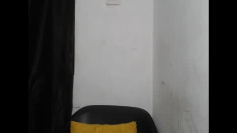 Snapshot of dirtyangel70 chatting on March 5, 7:10 pm Dirtyangel online show from March 5, 7:10 pm