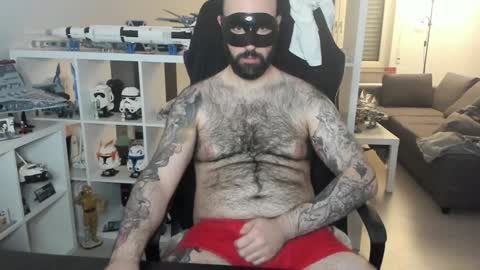 Snapshot of dirtybalws chatting on December 24, 6:50 pm Robert online show from December 24, 6:50 pm