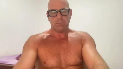 Dirtydanlondon online show from March 6, 2:08 am