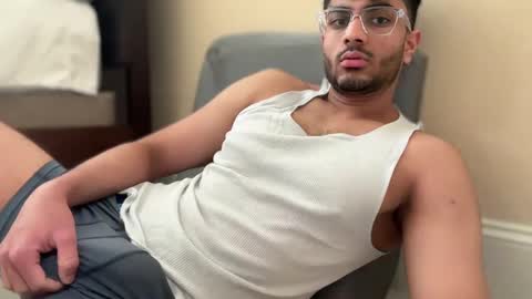 Snapshot of dirtynick1 chatting on March 5, 4:35 pm dirtynick1 online show from March 5, 4:35 pm