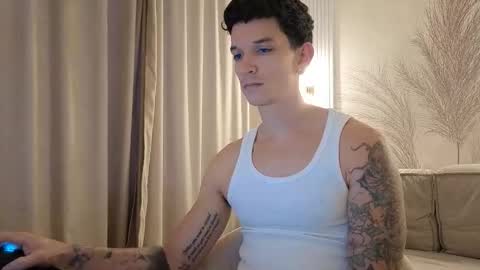 Snapshot of dirtyprettyboi chatting on May 31, 6:31 pm buy tokens with link online show from May 31, 6:31 pm
