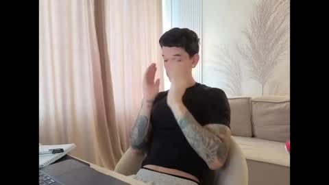 Snapshot of dirtyprettyboi chatting on June 6, 7:57 am buy tokens with link online show from June 6, 7:57 am