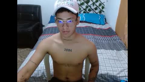 dirtyslimlatin online show from May 5, 5:21 pm