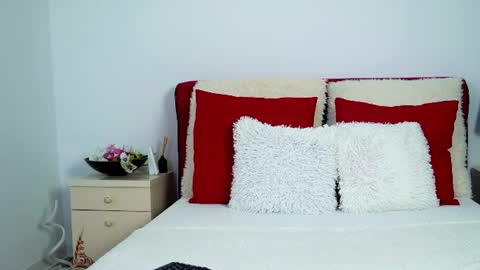 Chloe online show from July 26, 7:26 am