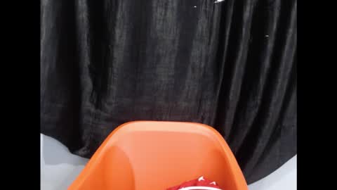 dirtyxxslut online show from September 27, 10:31 am