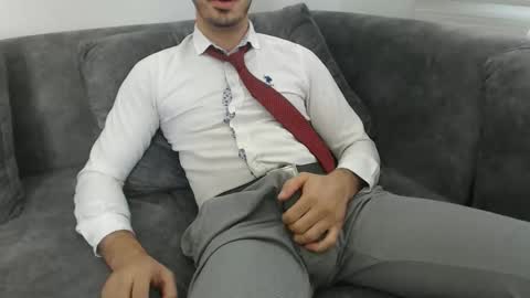 Snapshot of dirtyybooyy77 chatting on October 3, 8:33 am dirtyybooyy77 online show from October 3, 8:33 am