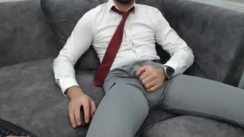 Snapshot of dirtyybooyy77 chatting on January 6, 11:18 pm dirtyybooyy77 online show from January 6, 11:18 pm