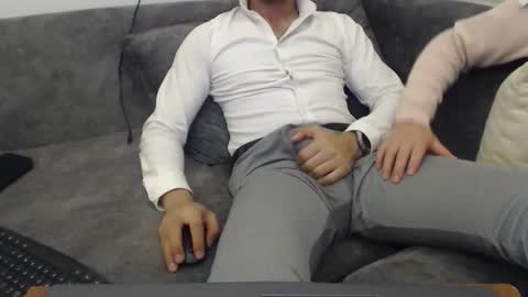 dirtyybooyy77 online show from April 22, 7:37 pm