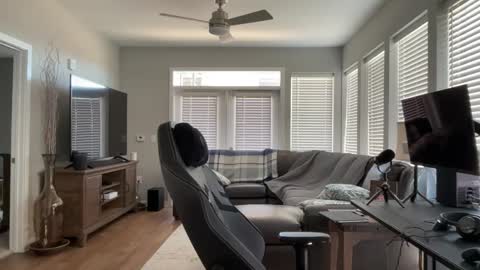 Snapshot of discgolf4life chatting on February 7, 5:18 pm JustinDulgeXXX online show from February 7, 5:18 pm