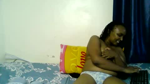 diva_cheupe online show from April 13, 9:20 pm