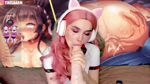 Tini online show from February 9, 10:11 pm