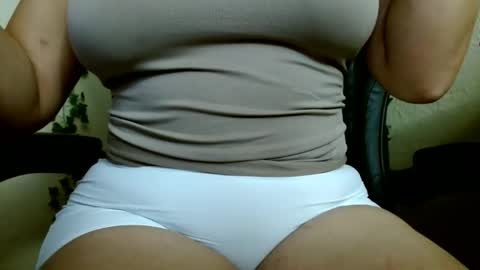 Mari online show from January 5, 1:04 pm