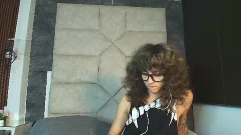 DIVINE online show from July 29, 11:47 pm