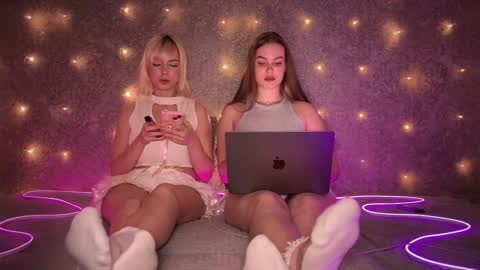 Snapshot of divine_hannah chatting on February 5, 8:04 pm Hannah online show from February 5, 8:04 pm